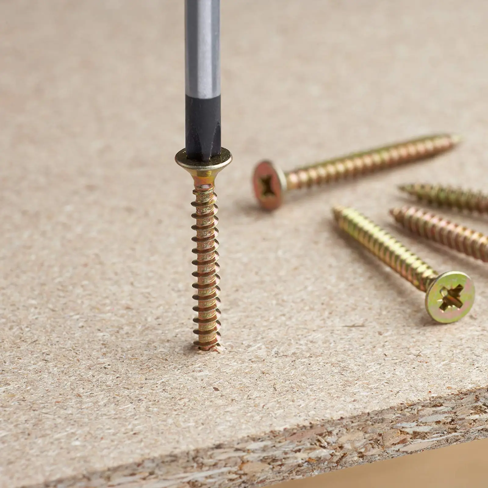 Want to Choose the Right Chipboard Screw for Your Project?