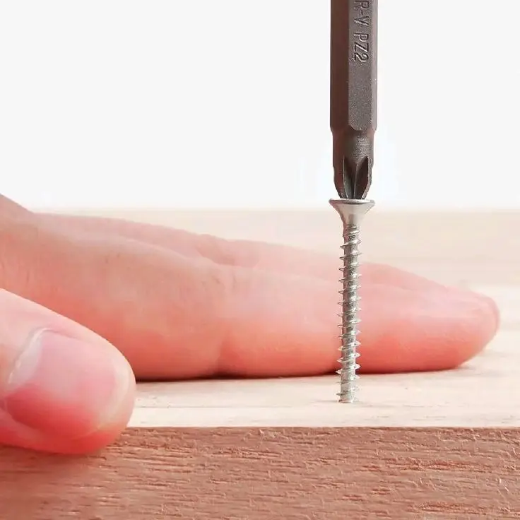 Why Chipboard Screws Need Special Thread Geometry